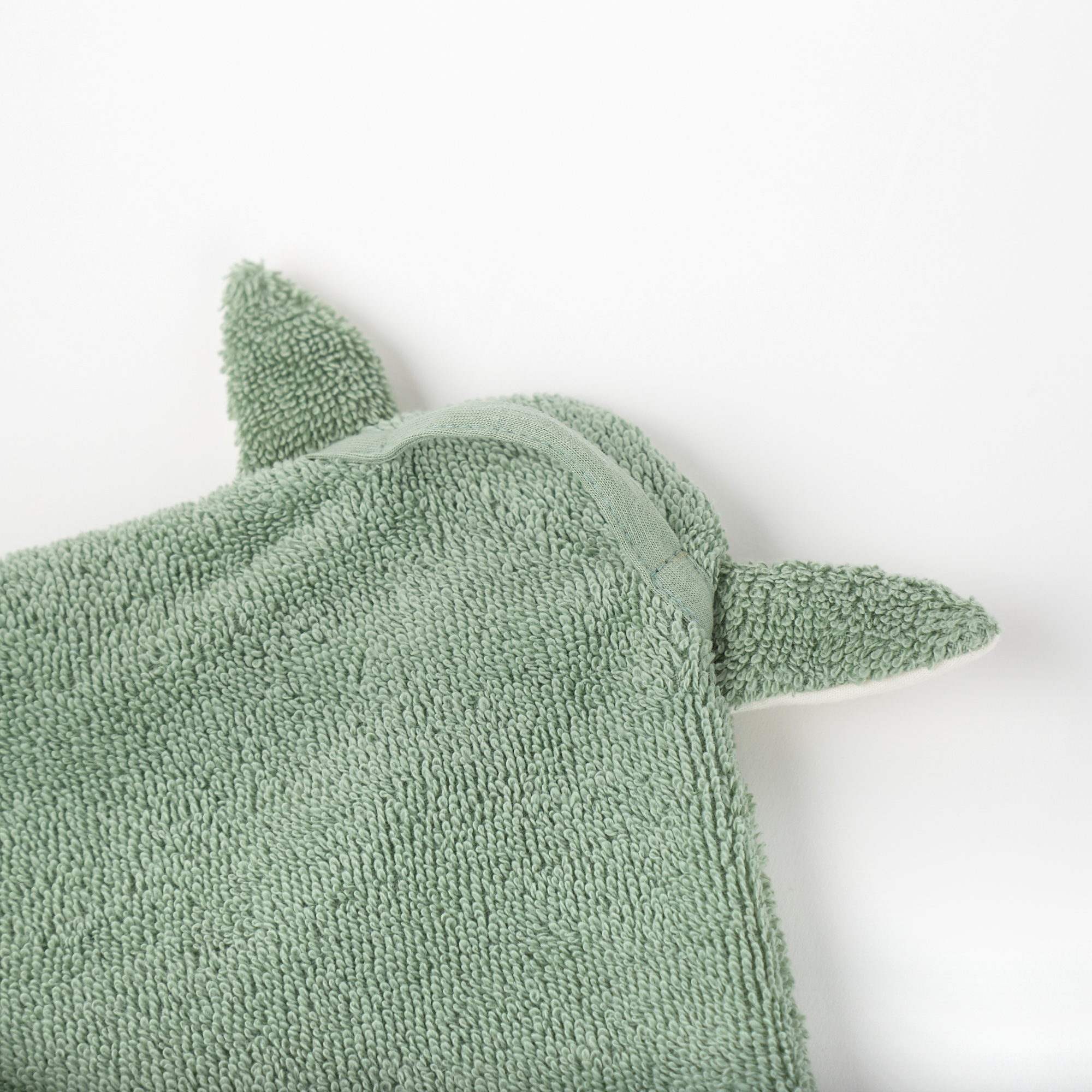 Hooded baby & toddler bath towel dino, green