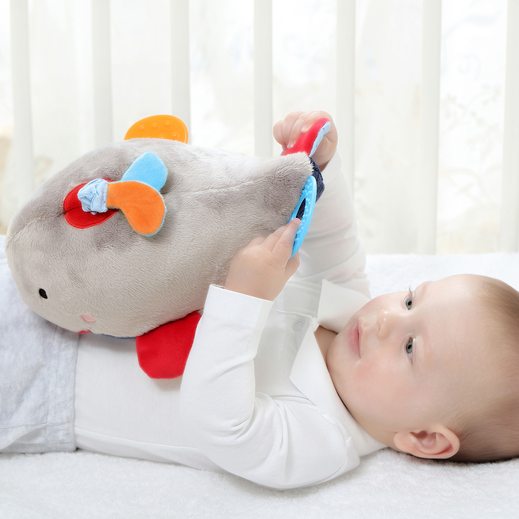 Baby activity toy whale