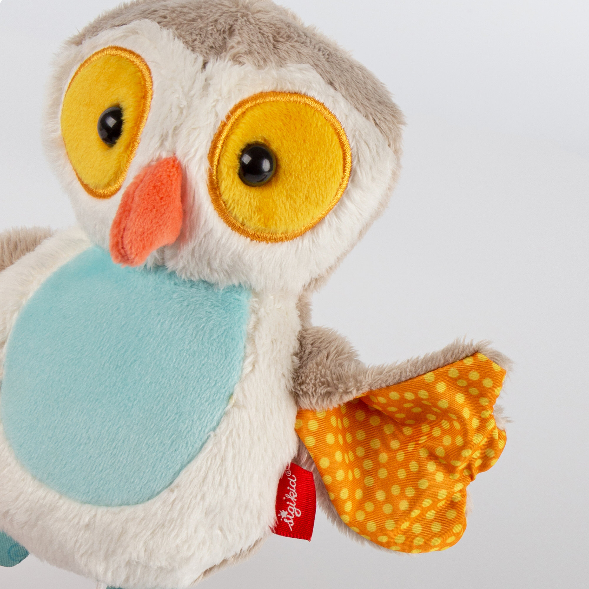 Musical soft toy owl with Harry Potter theme