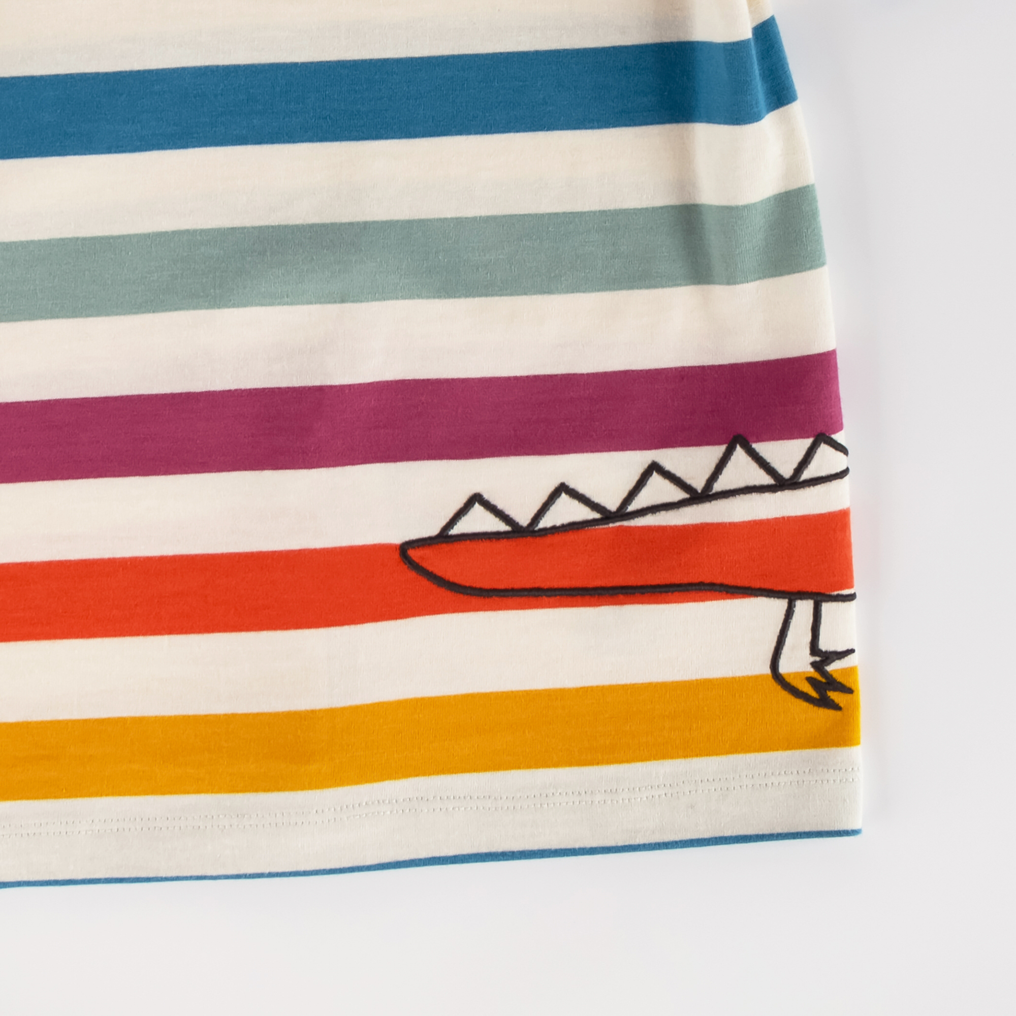 Bunt gestreiftes Kinder T-Shirt Krokodil Bunt gestreiftes Kinder T-Shirt Krokodil