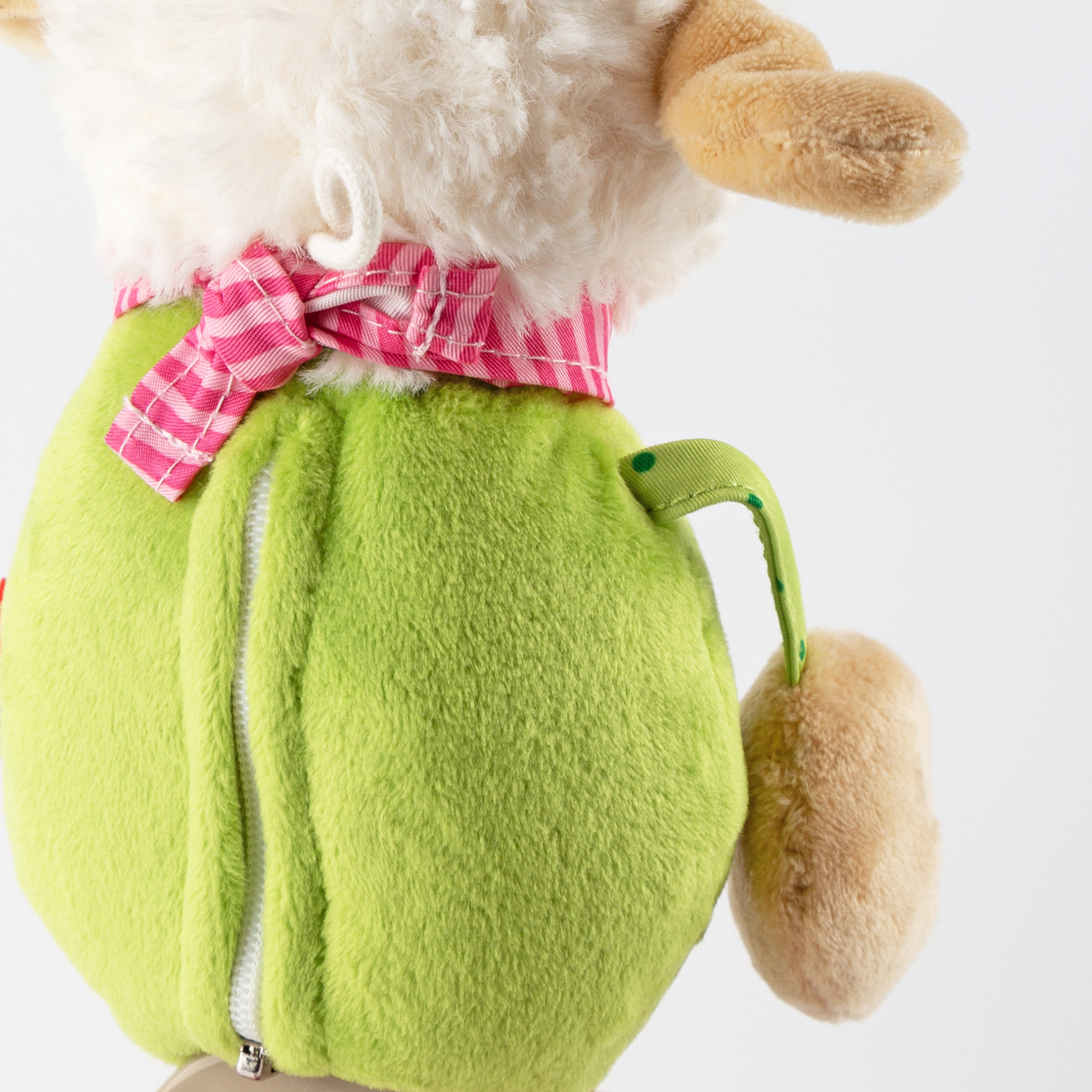 Music box dangling lamb Music box dangling lamb