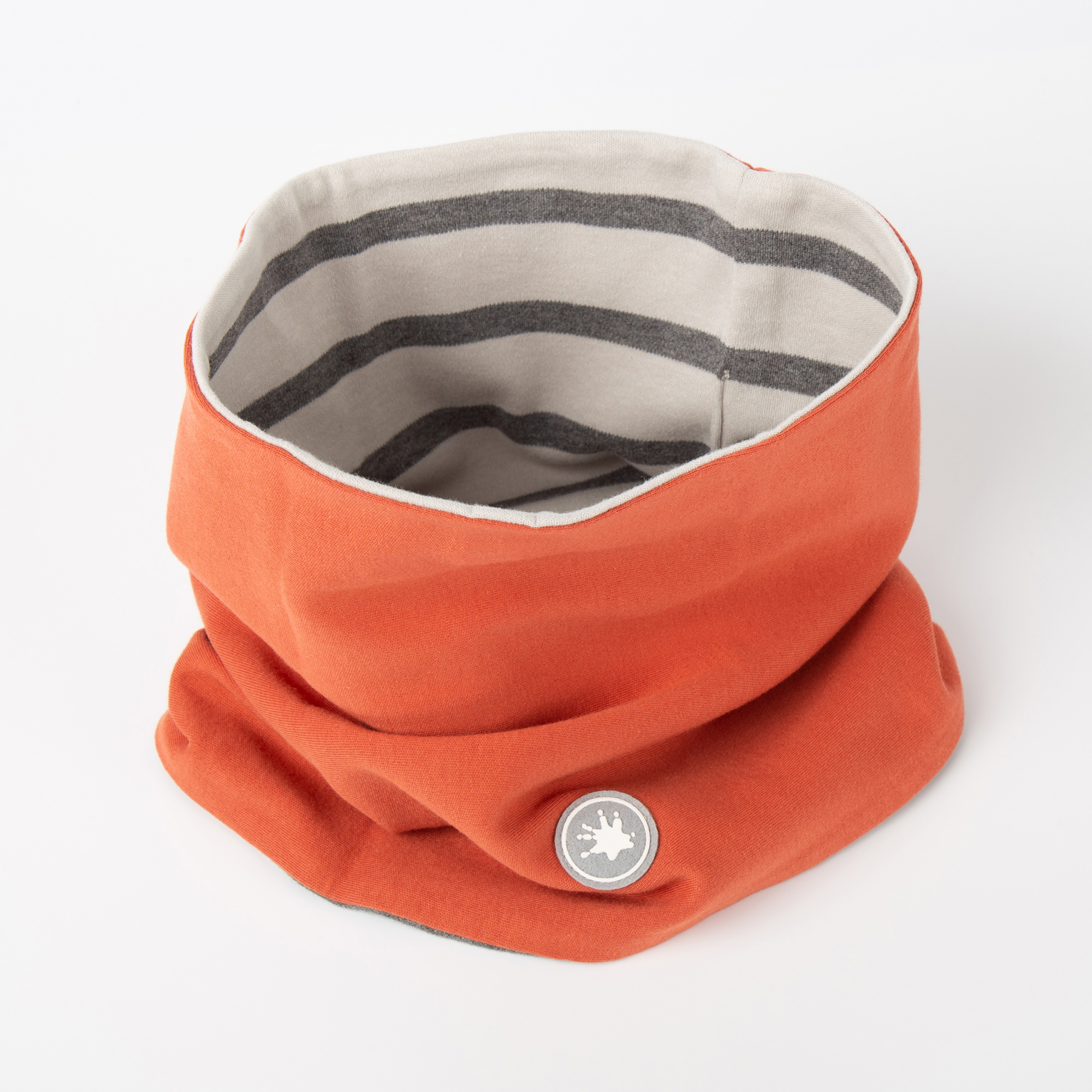 Reversible children's neck gaiter, grey striped/orange Reversible children's neck gaiter, grey striped/orange